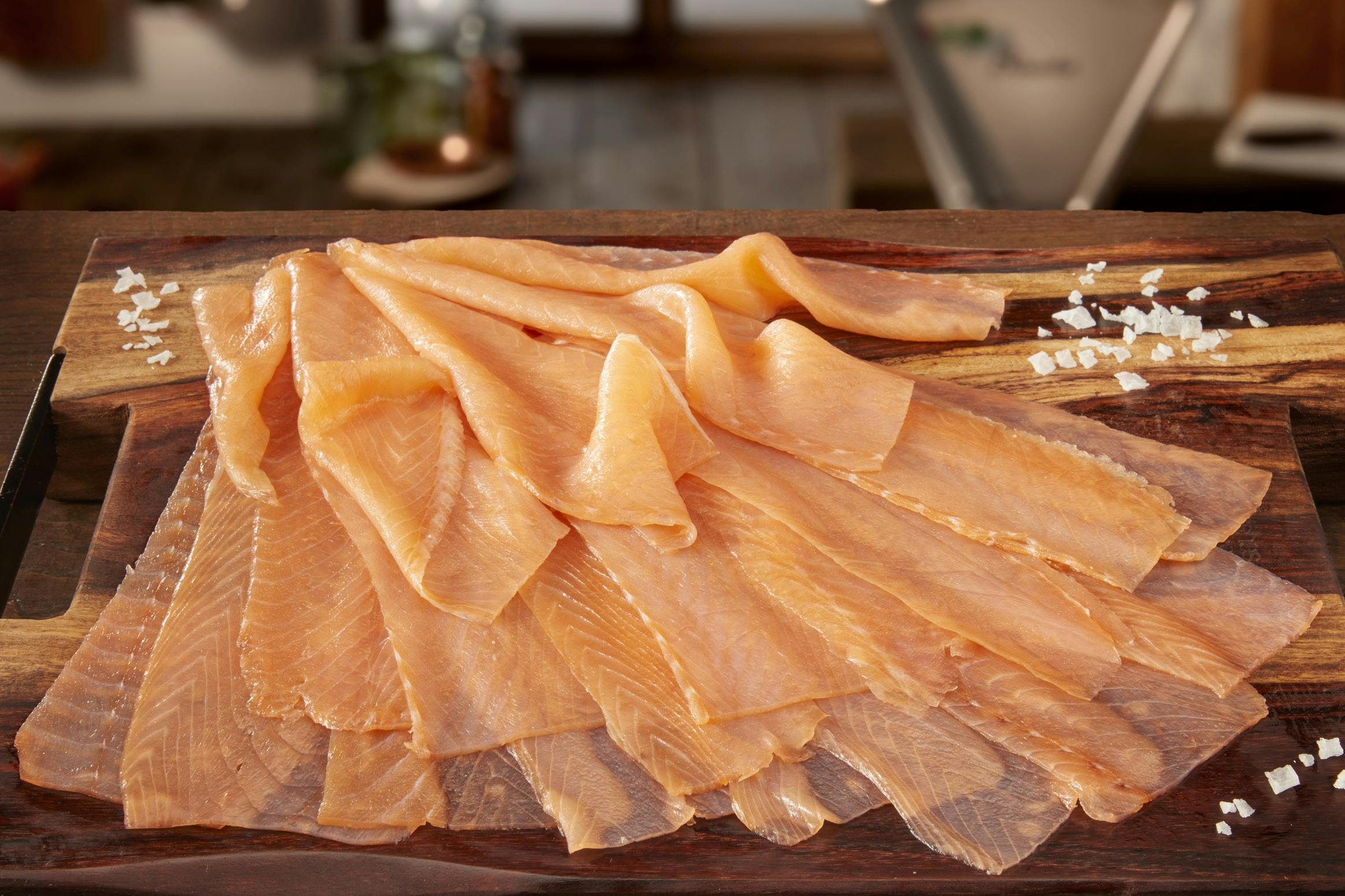 Geräucherter Norwegischer Lachs lang geschnitten #1