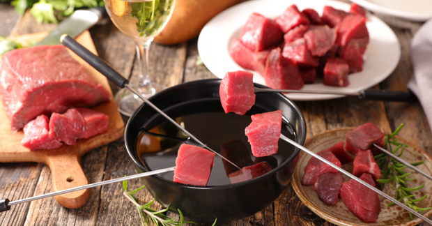 Alles über Fleischfondue für einen gemütlichen Abend mit Freunden oder Familie