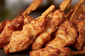 Gegarte Hähnchen-Snackspieße